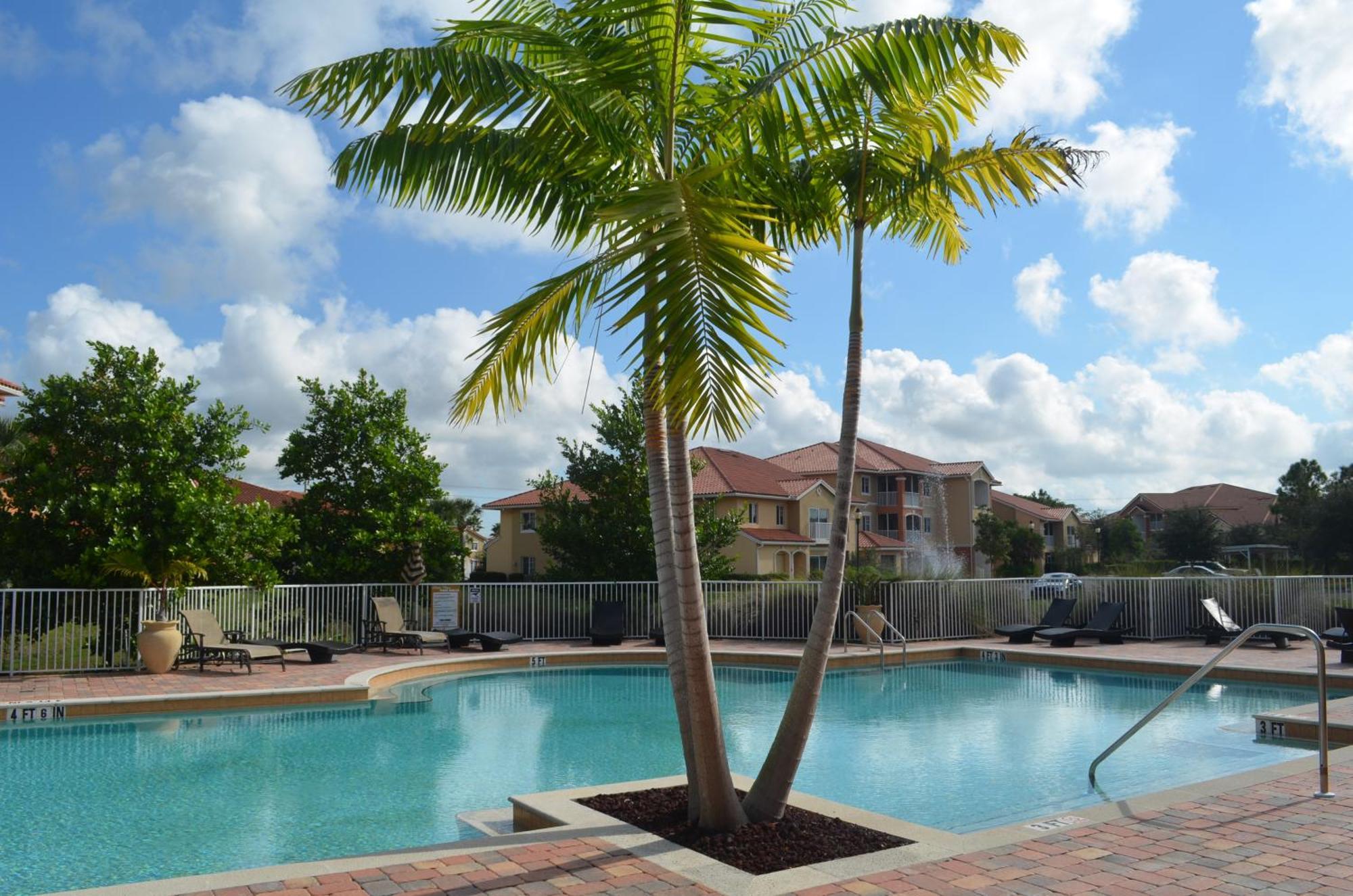 Fort Myers Luxury Vacation Condo Exterior photo